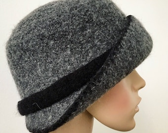 Handmade Felted Wool Flapper Cloche Hat: Art Deco 1920s Style