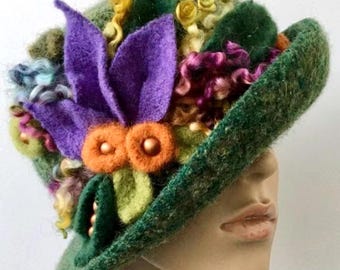 Handmade Felted Wool Cloche Hat: Green Art Deco Style with Flowers
