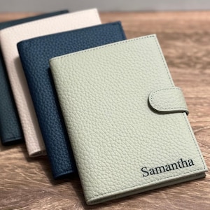 Cartera de pasaporte grabada Cartera de viaje de cuero Funda para pasaporte Monedero con cremallera Cierre a presión Regalos de boda