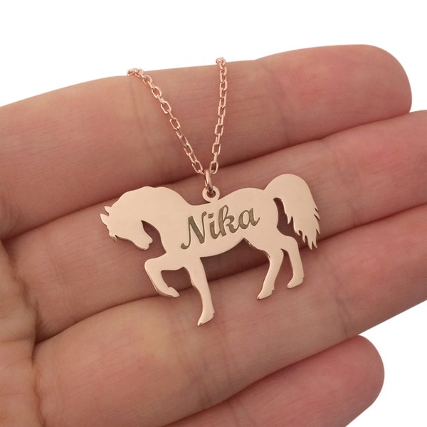 Horse Necklace with Name in Sterling Silver Metal, Name Necklace, Cowboy Jewelry, Horse Jewelry, Horse Pendant, Horse Lovers Gift