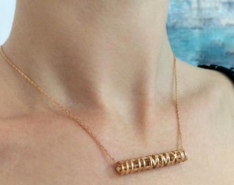 Custom Roman Numeral Cylinder Bar Necklace, Personalized Date Necklace, Roman Numeral Silver Necklace, Roman Numeral Jewelry, Date Necklace