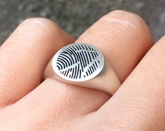 Custom Fingerprint Signet Ring in Sterling Silver Metal, Personalized Signet Ring, Custom Actual Fingerprint Ring, Baby's Fingerprint Ring