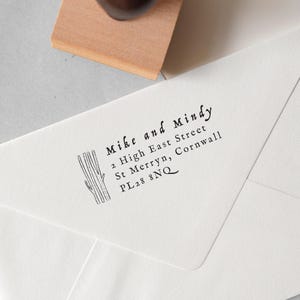 Adresstempel bosboom: teruggewonnen eco-eik of zelfinktende optie