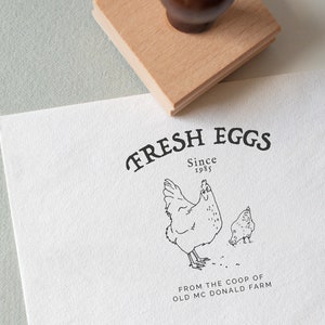 Etiqueta de cartón de huevos, huevos frescos de granja, sello de cartón de huevos, regalos de pollo, regalo de huevos de Pascua, sello de granja de pollos, sello de gallinero