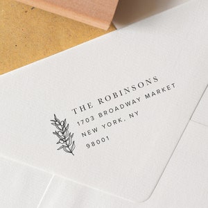 Aangepaste retouradresstempel, olijftak adresstempel, bruiloft retouradresstempel, eco teruggewonnen eiken stempel OF zelfinktende stempel