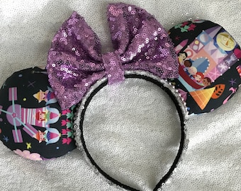 Small World Minnie Ears Headband