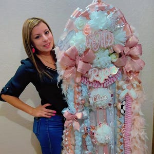 mega homecoming mums