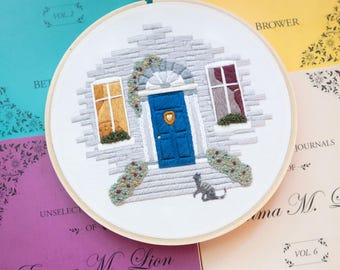 London Townhome Embroidery Kit - Inspired by Emma M. Lion