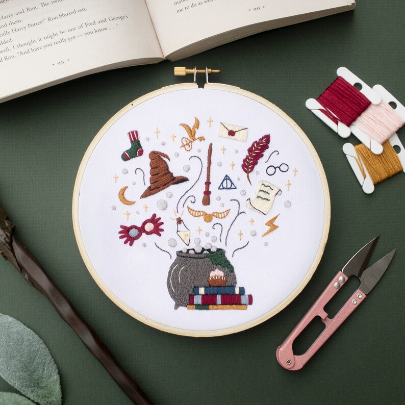 Harry Potter Embroidery Art Kit Hogwarts Embroidery Kit Etsy