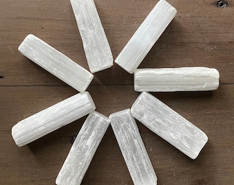 Selenite Crystal Stick - Stone for cleansing & meditation, loose crystal, healing crystal, crystal energy, crystal vibes, meditation aid