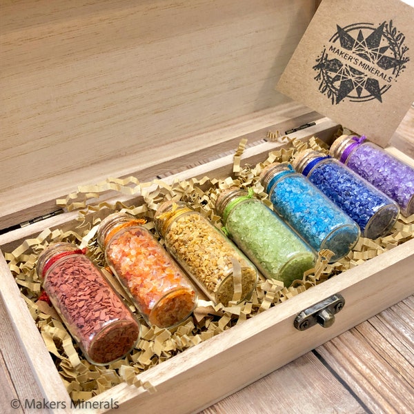 Crushed Gemstone Gift Set, Rainbow, ROYGBIV, Chakra Bundle, Gift Set for Crystal Lovers and Artists, Medium Crush, Sand Size (2mm - 0.25mm)