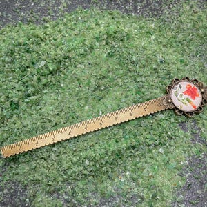 Krossad grön nefritjadesand (grad A+) från Pakistan, medelstor sand (0,25 mm-2 mm) för träbearbetning och ringinlägg, hartskonst, sandsmycken