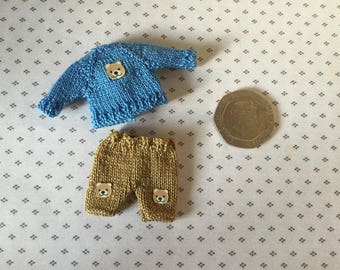 Dolls house Miniature 1/12th knitted toddler doll Jumper and shorts set