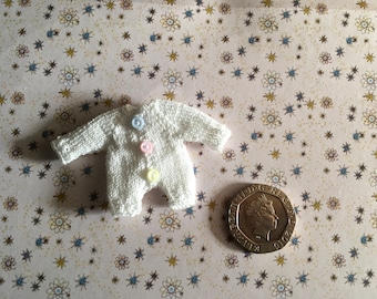 Dollshouse 1/12th miniature hand knitted Toddler/baby doll babygrow