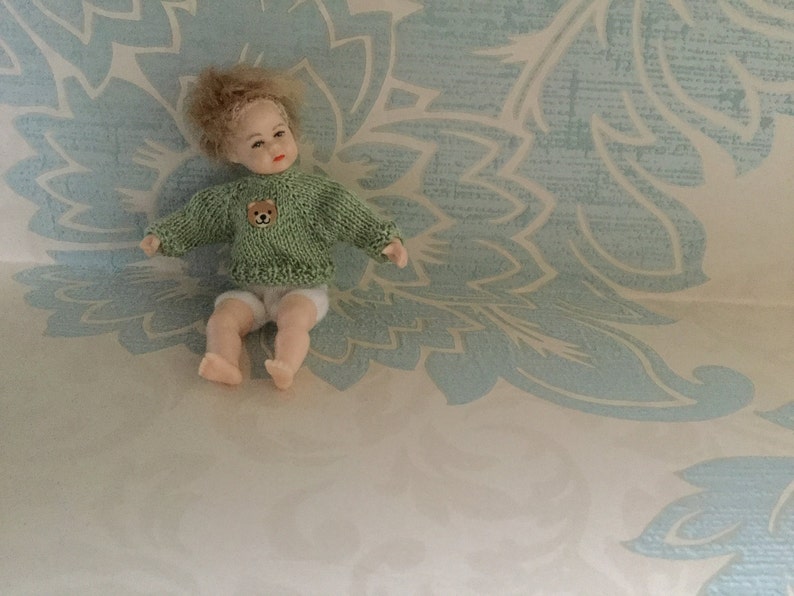 Dolls house Miniature 1/12th knitted toddler doll jumper image 4