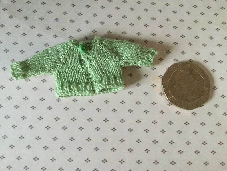 Dolls house Miniature 1/12th knitted toddler doll jumper image 3