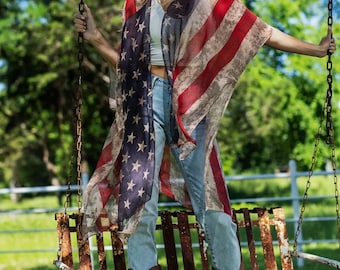 Kimono con la bandera estadounidense de inspiración vintage / Chal ligero de estilo bohemio patriótico / Prenda de verano para combinar en capas