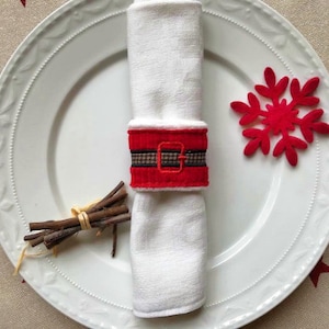 A Napkin rings 13x18 ITH Christmas Advent Embroidery pattern Embroider the embroidery file