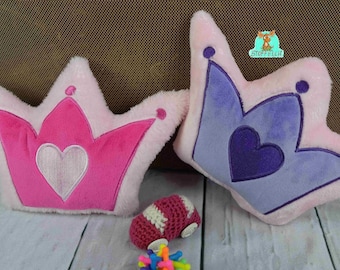 A Crown Pillow 20x30 ITH Embroidery File Embroidery Pattern Embroidering Cuddly Pillow Princess Fairy Tale