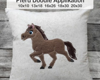 Applique horse 10x10 13x18 16x26 18x30 and 20x30