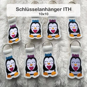 Penguin keychain ITH 10x10