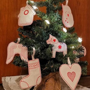 A Christmas tree pendant ITH 10x10 24 embroidery files Embroidery pattern Christmas Baumler