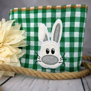 A bunny appli 5 sizes