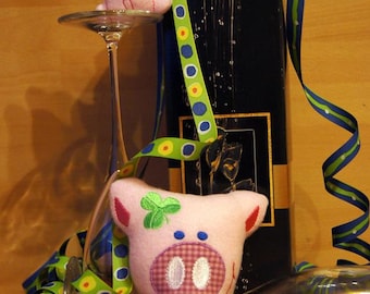 Archivo de bordado ITH Lucky Pig de 10 x 10, patrón de bordado, colgante para bordar