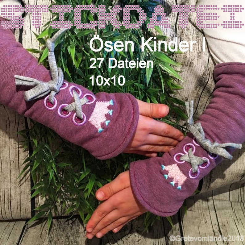 May include: Purple arm warmers with a pink crown and gray laces. The arm warmers have a text overlay that says "&Ouml;sen Kinder", "27 Dateien", and "10x10".