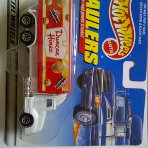 Hot Wheels Haulers Duncan Hines Novo no cartão