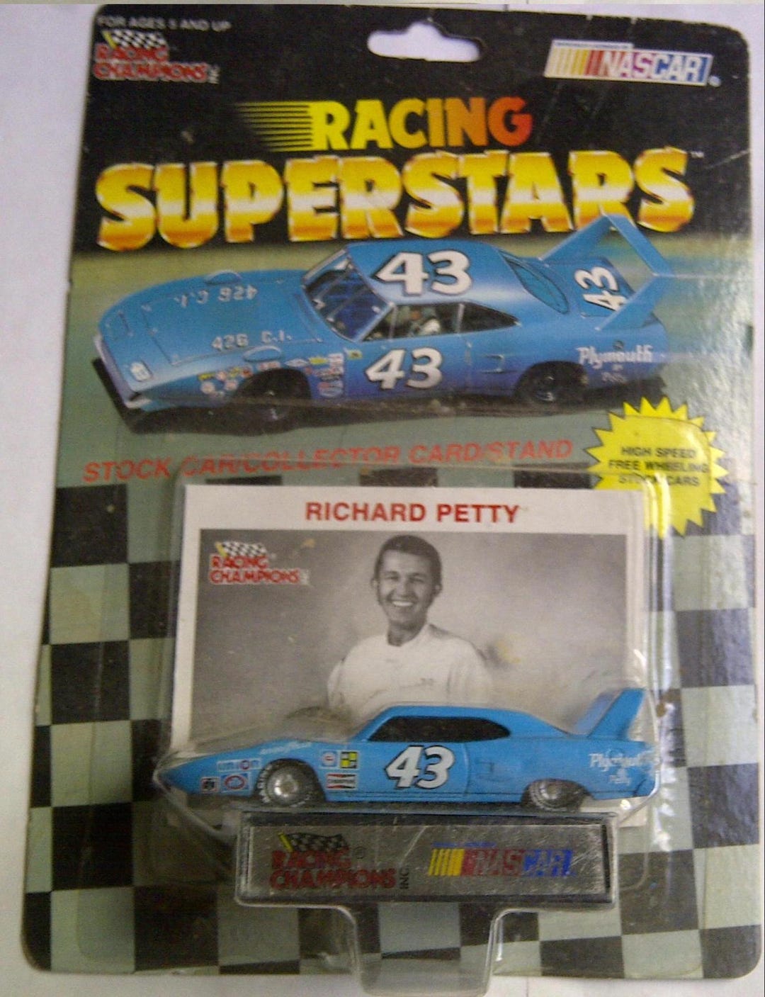 NASCAR 1970 プリムス　スーパーバード ロードランナー　ペティ NASCAR 1970 プリムス スーパーバード ロードランナー ペティ