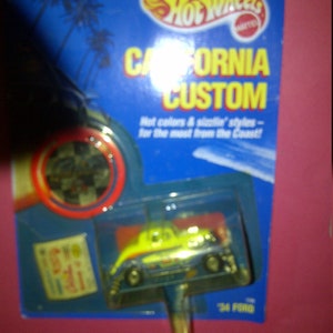Hot Wheels California Custom 1934 Ford neu auf Karte