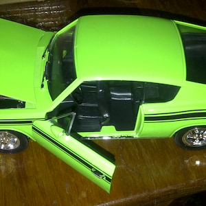 1970 Plymouth Barracuda 1:18 Diecast New from display no box