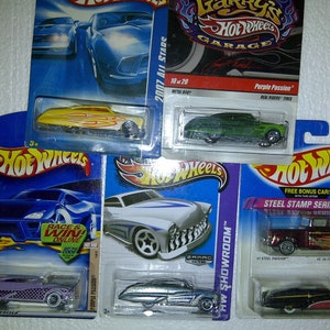 Hot Wheels Purple Passion Instant Six Car Collection nieuw op kaarten lot 2