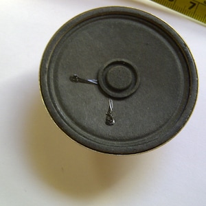 Hobby Speaker 2 1/4 &#39;&#39; Small speaker to install in car or building   new old stock