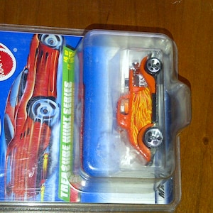 Chasse au trésor Ford Hot Wheels 1934 neuve sur carte