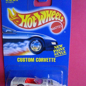 Hot Wheels Custom Corvette Cabrio neu auf hellblauer Karte