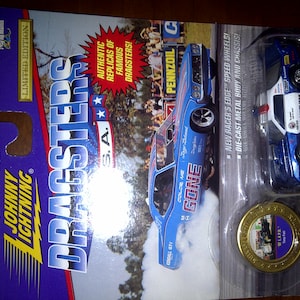 Police LAPD Race Team blauw/wit 1:64th diecast Nieuw op kaart