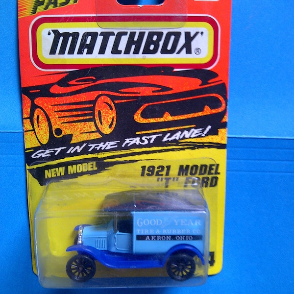 Matchbox Goodyear Tire Truck Akron Ohio new on card