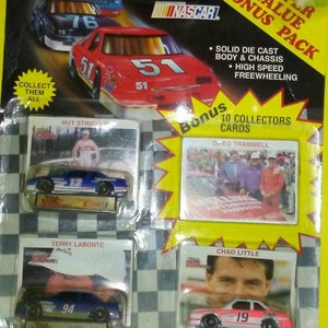 Nascar 12 Hut Stricklin 94 Terry Labonte 19 Chad Little 1/64 neu auf Karte