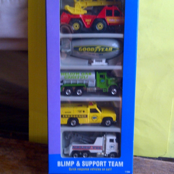 Hot Wheels Goodyear Blimp Support Team Gift Pack from 1991