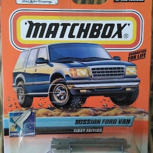 Streichholzschachtel #38 Ford Van 1/64 neu auf Karte