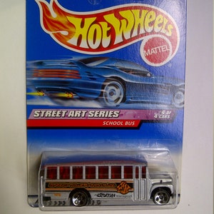 Hot Wheels #952 Schulbus neu auf Karte