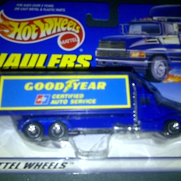 Hot Wheels Haulers Goodyear Tires New on card
