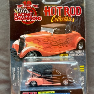 1940 Ford Coupé Hot Rod 1:64th diecast neu auf Karte