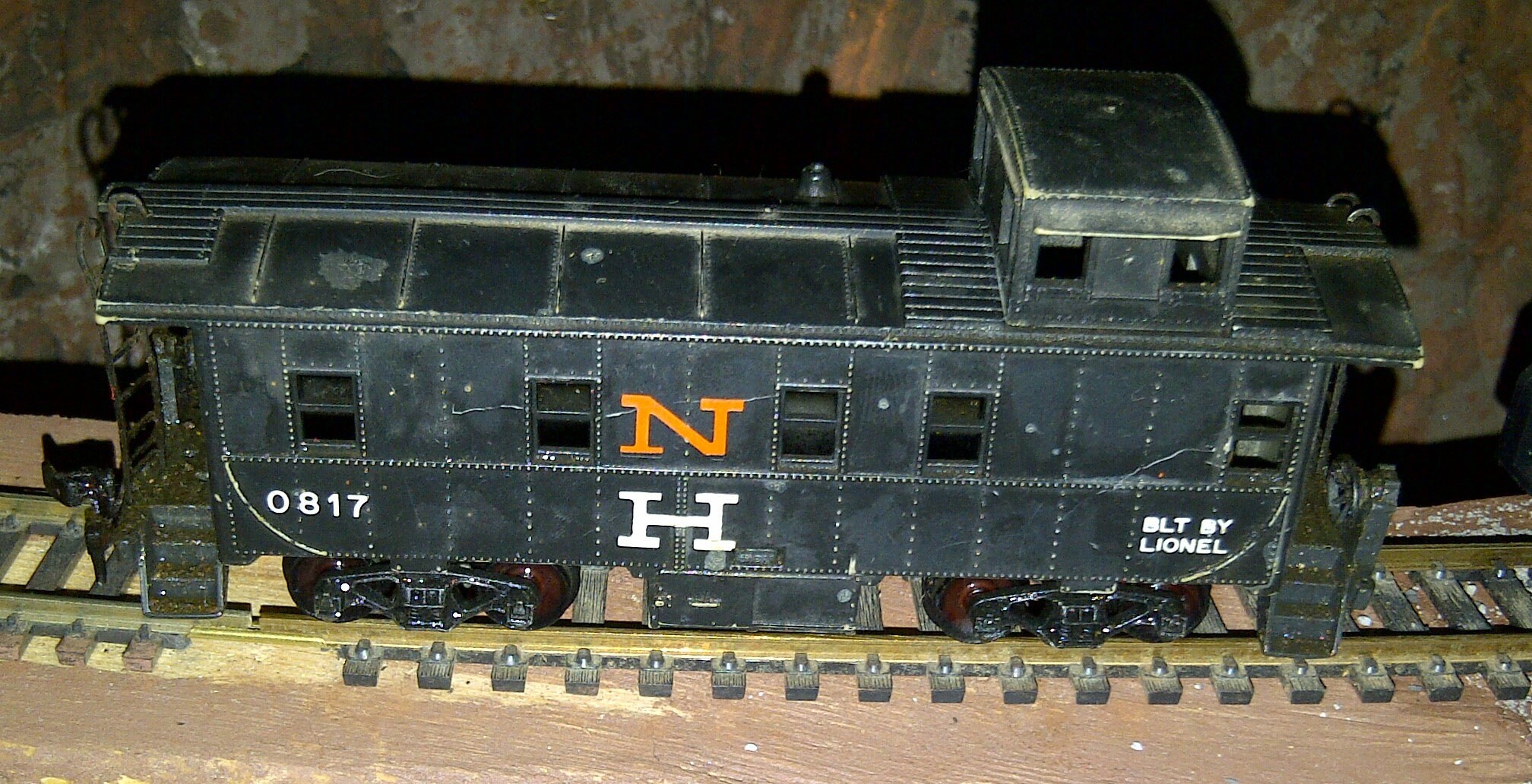 Lionel Ho Train Car 40' Caboose New Haven Chipped Roof Etsy