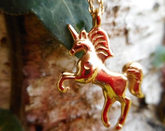 small 2D unicorn, gold stainless steel pendant