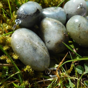 grey labradorite image 2