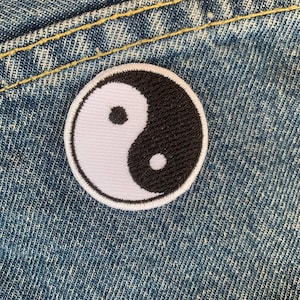 PATCH Yin and yang Iron On Patches Embroidered Applique