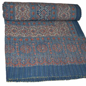 vintage Indien Kantha Quilt Handmade Ajrakh hand block print 100% Cotton Bed cover Bedspread Blanket Queen size/ Twin size/ King size image 2